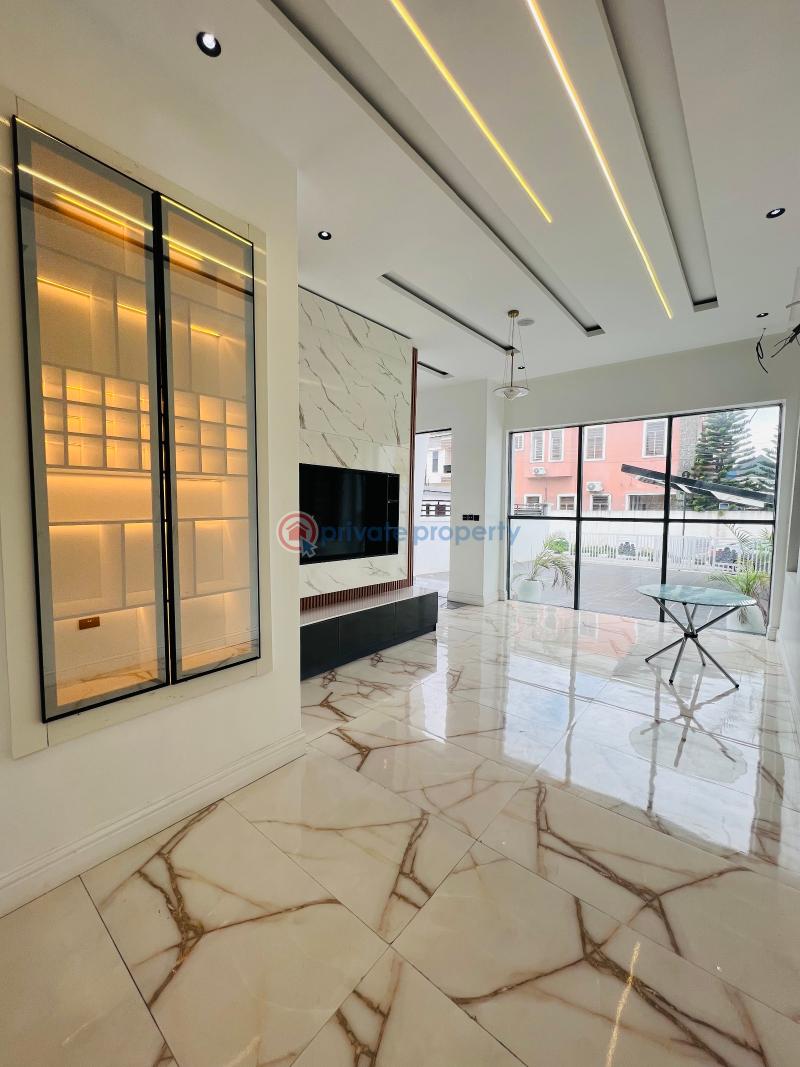 5 bedroom Detached Duplex For Sale Chevron Drive Lekki Lagos - 3