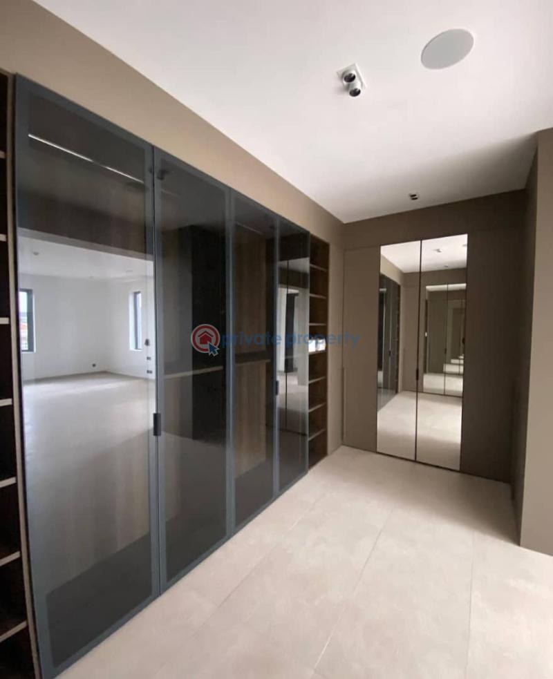 5 bedroom Detached Duplex For Sale Banana Island Ikoyi Lagos - 8