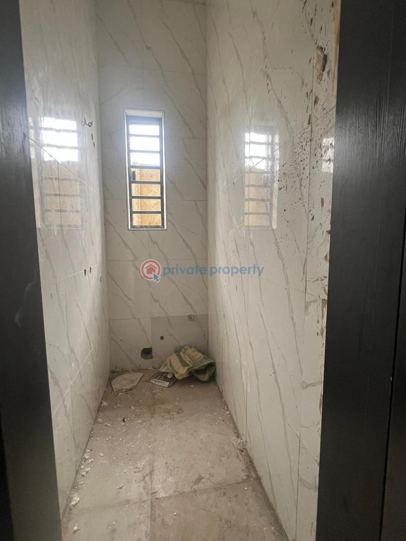5 bedroom Detached Duplex For Sale Omole Phase 1 Lagos Omole Phase 1 Ojodu Lagos - 2