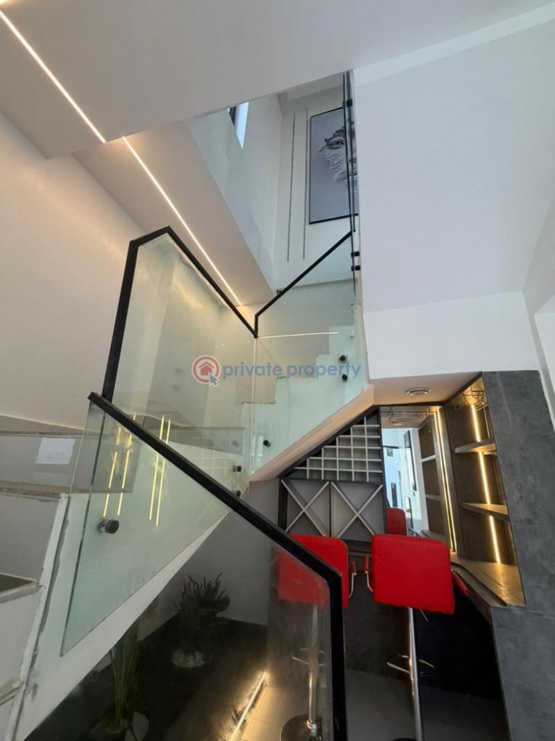 5 bedroom Detached Duplex For Sale Guzape Abuja Phase 1  - 11