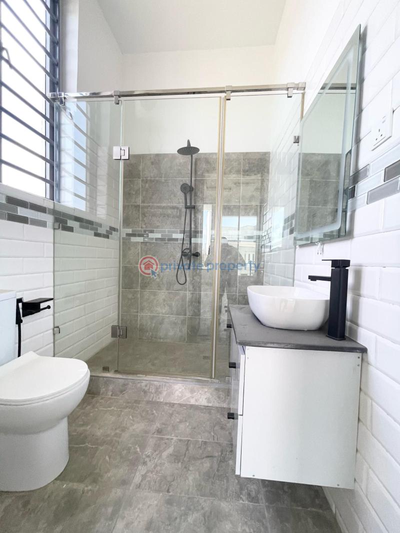 5 bedroom fully detached duplex with pool and cinema - 10 5 bedroom Duplex For Sale Osapa London Osapa Lekki Lagos - 10