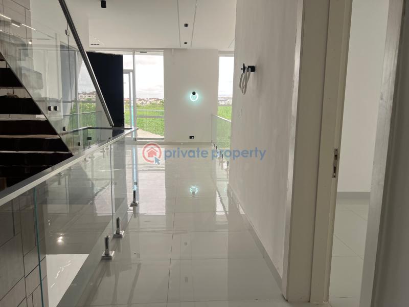 5 bedroom Detached Duplex For Sale Hampton Bay Estate Chevron Lekki Chevron Drive Lekki Lagos - 3