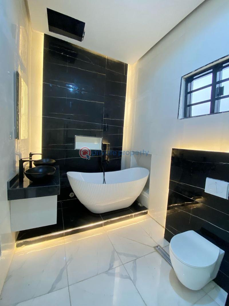 5 bedroom Detached Duplex For Sale Chevron Lekki Lagos Chevron Drive Lekki Lagos - 2