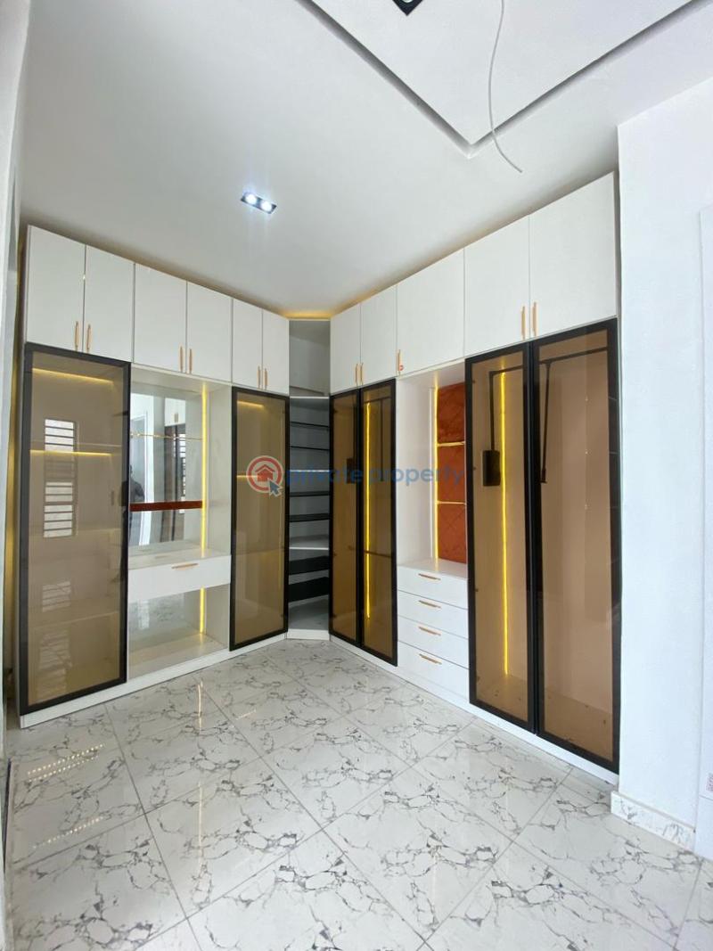 5 bedroom Detached Duplex For Sale Chevron Lekki Lagos Chevron Drive Lekki Lagos - 1