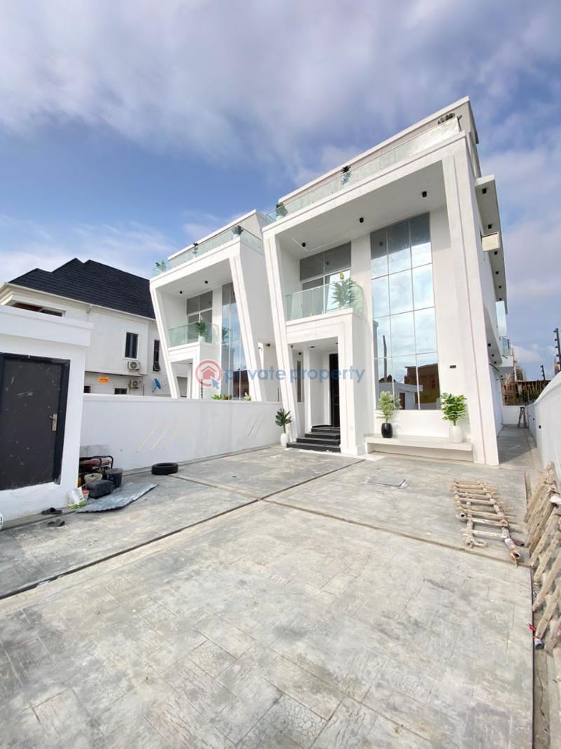 5 bedroom Detached Duplex For Sale Ologolo Lekki Lagos - 1