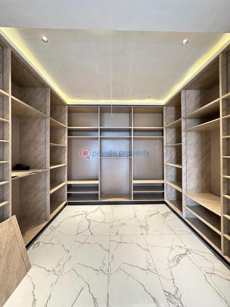 5 bedroom Detached Duplex For Sale Lekki Phase One Lekki Lagos - 3