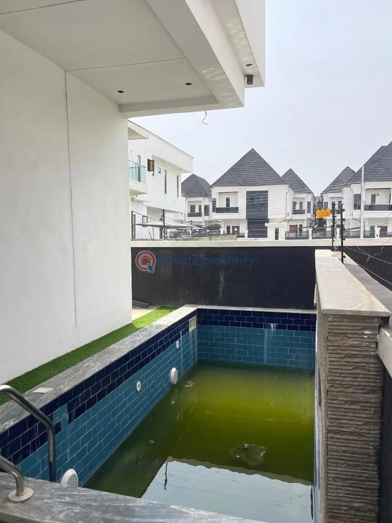 5 bedroom Detached Duplex For Sale Orchid Road Axis Lekki Lagos - 2