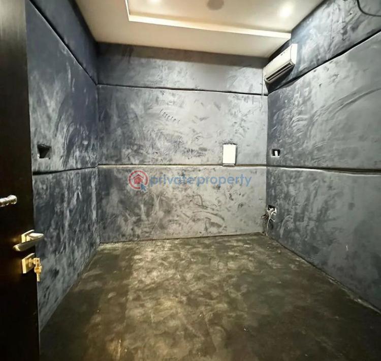 5 bedroom fully detached duplex with swimming pool and bq - 6 5 bedroom Duplex For Sale Ajah Lagos - 6