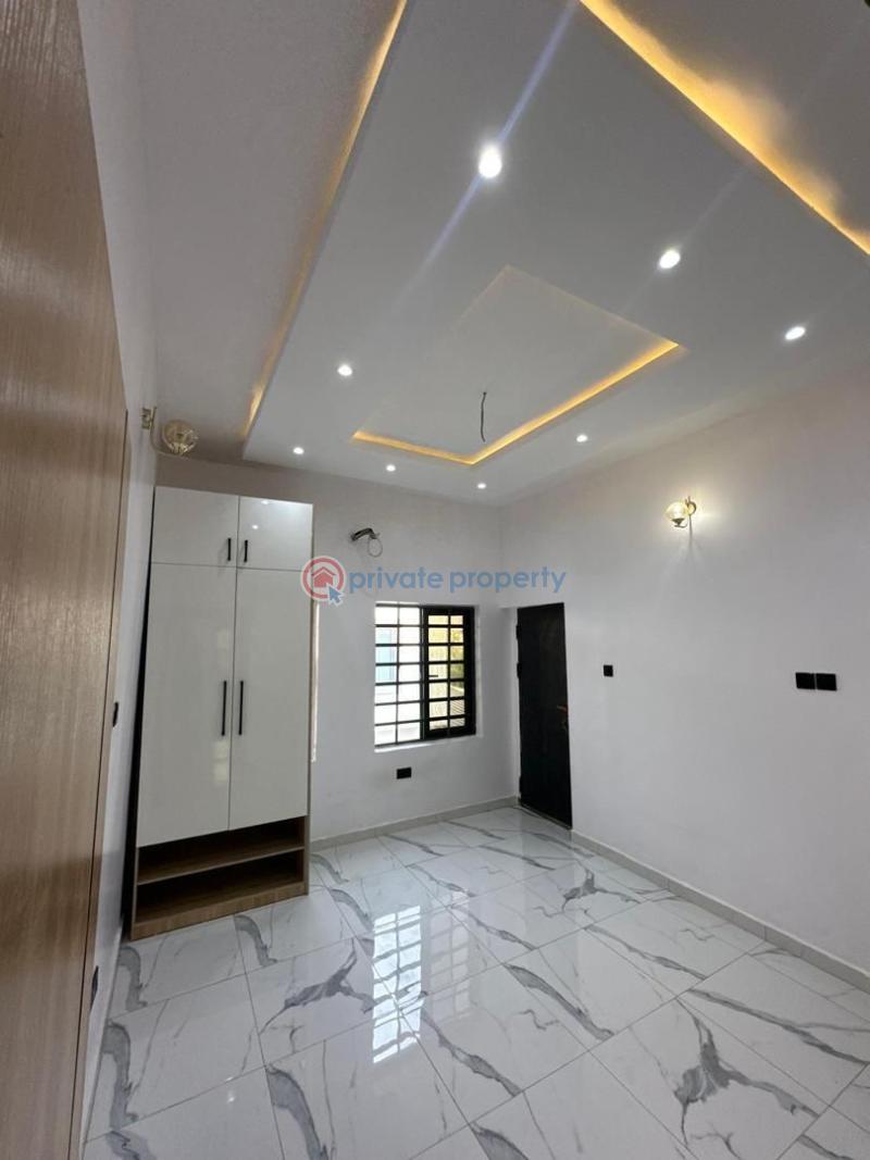 5 bedroom Detached Duplex For Sale Vgc Lekki Phase 2 Lagos - 8