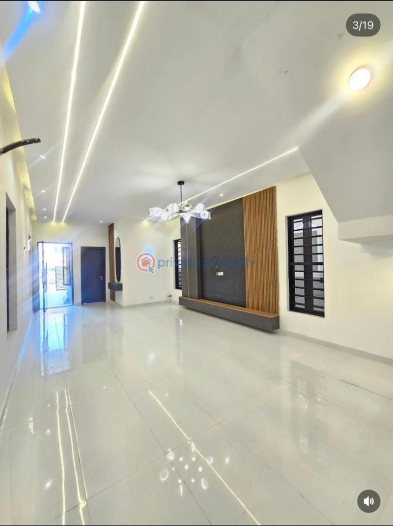 5 bedroom Detached Duplex For Sale Ajah, Lekki Thomas Estate Ajah Lagos - 1