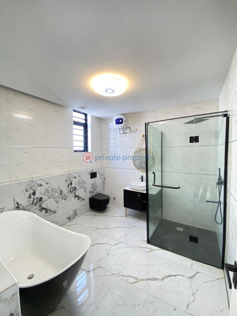 5 bedroom Detached Duplex For Sale Lekki Phase 1 Lagos - 2