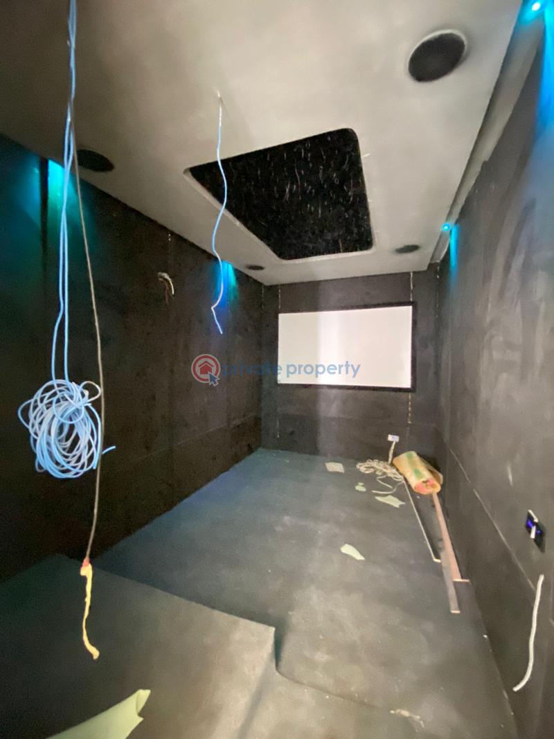 5 bedroom Detached Duplex For Sale Lekki Phase 1 Lagos - 15