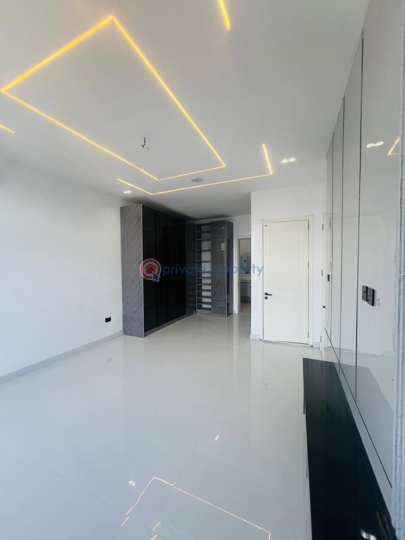 5 bedroom Detached Duplex For Sale Chevron Drive Lekki Lagos - 9