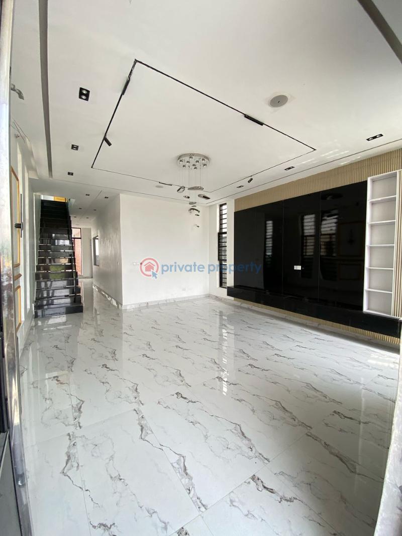 5 bedroom Detached Duplex For Sale Chevron Lekki Lagos Chevron Drive Lekki Lagos - 5