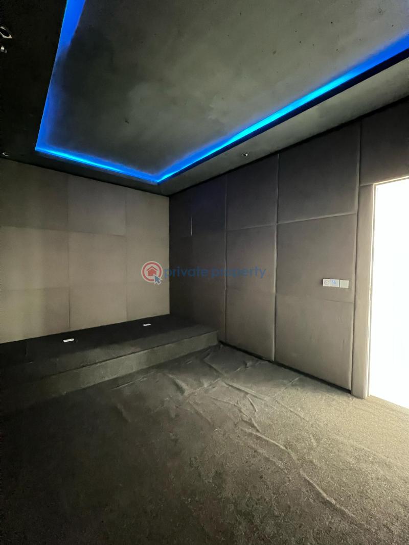 5 bedroom fully detached duplex with swimming pool, cinema, gazebo, bq and a rooftop - 7 5 bedroom Detached Duplex For Sale Osapa London Lekki Lagos - 7