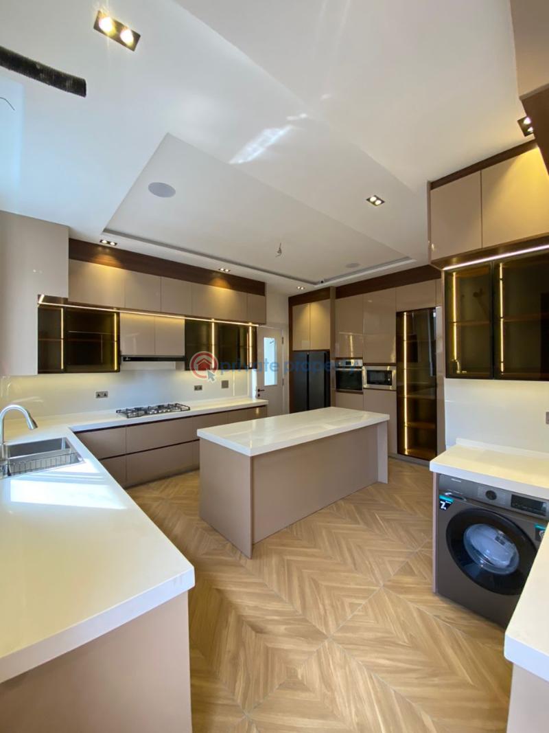 5 bedroom Detached Duplex For Sale Lekki Phase 1 Lagos - 8