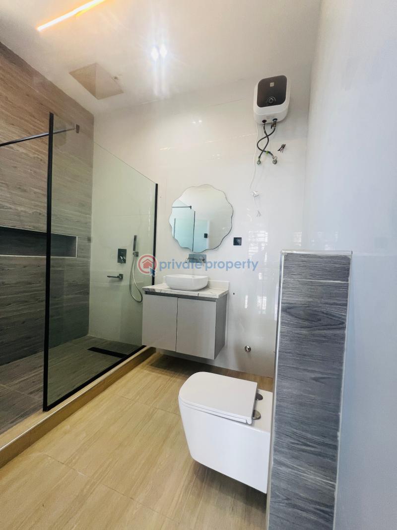 5 bedroom Detached Duplex For Sale Chevron Drive Lekki Lagos - 8