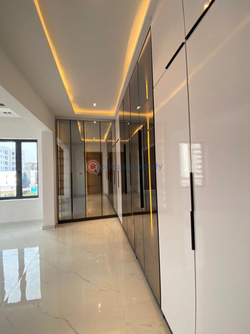 5 bedroom Detached Duplex For Sale Lekki Phase 1 Lagos - 9