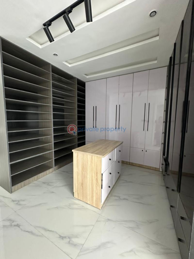 5 bedroom Detached Duplex For Sale Orchid Road Lekki Expressway Lagos - 6