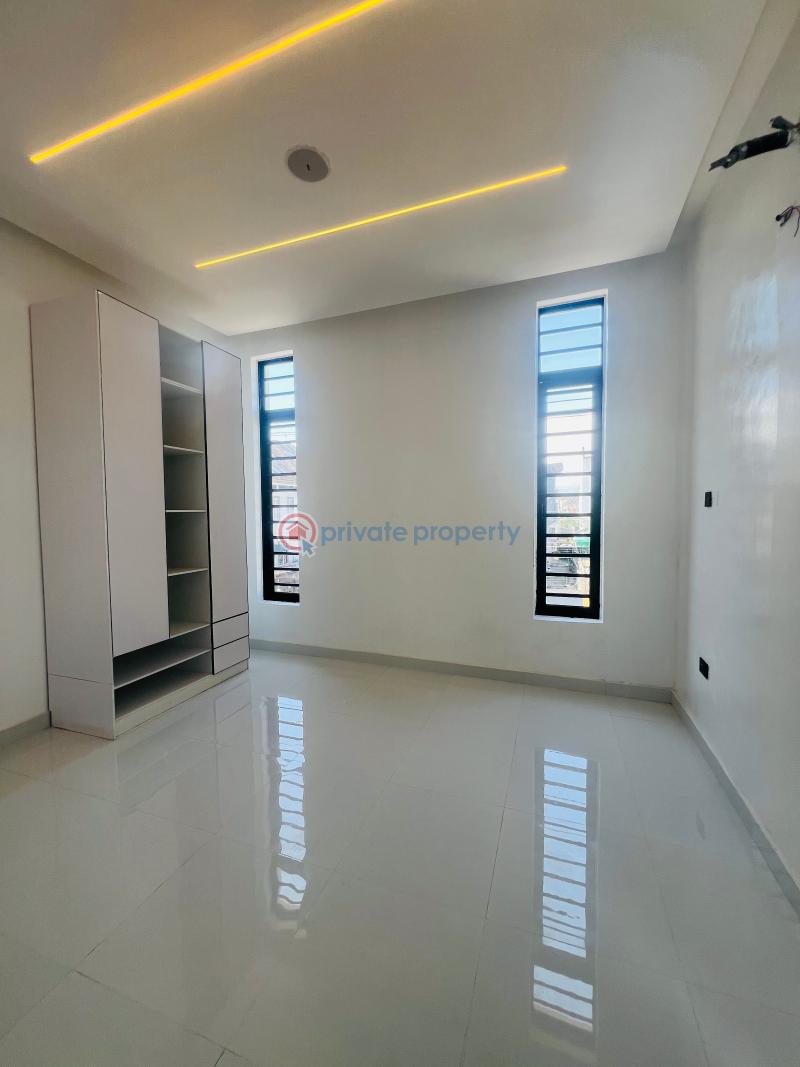 5 bedroom Detached Duplex For Sale Chevron Drive Lekki Lagos - 22