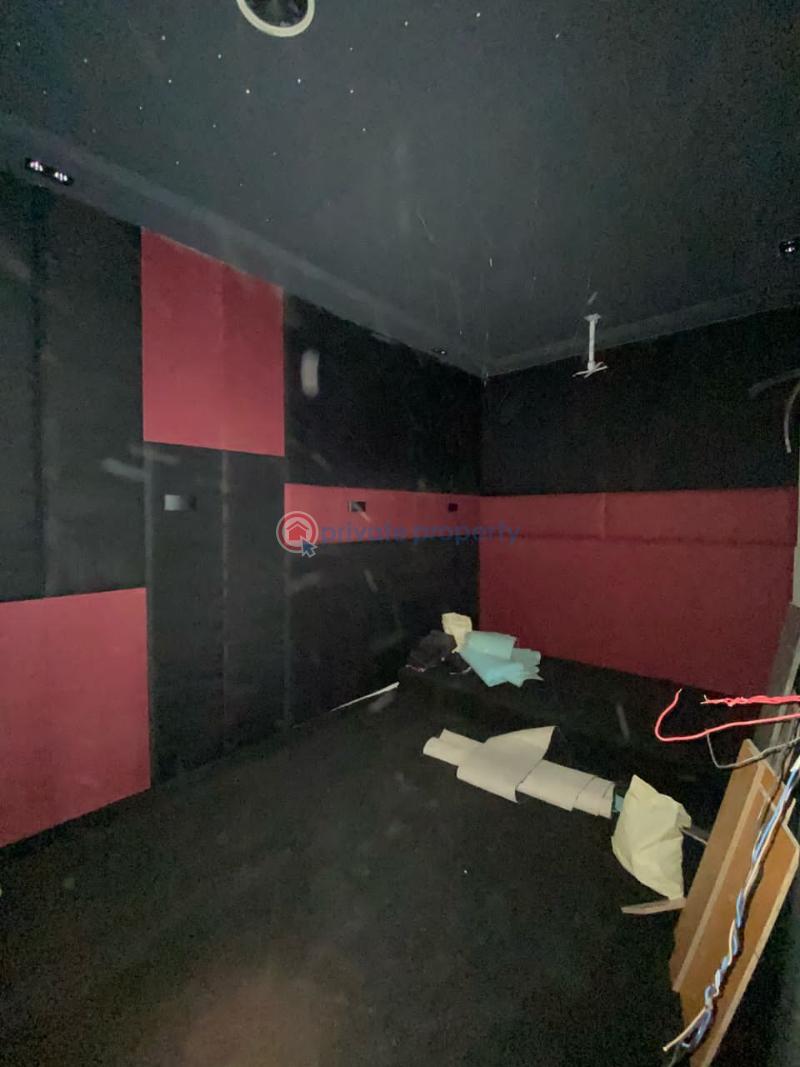 5 bedroom Detached Duplex For Sale Ikota Lekki Lagos - 18