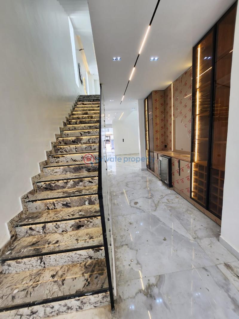 5 bedroom Detached Duplex For Sale Lekki Phase 1 Lagos - 10
