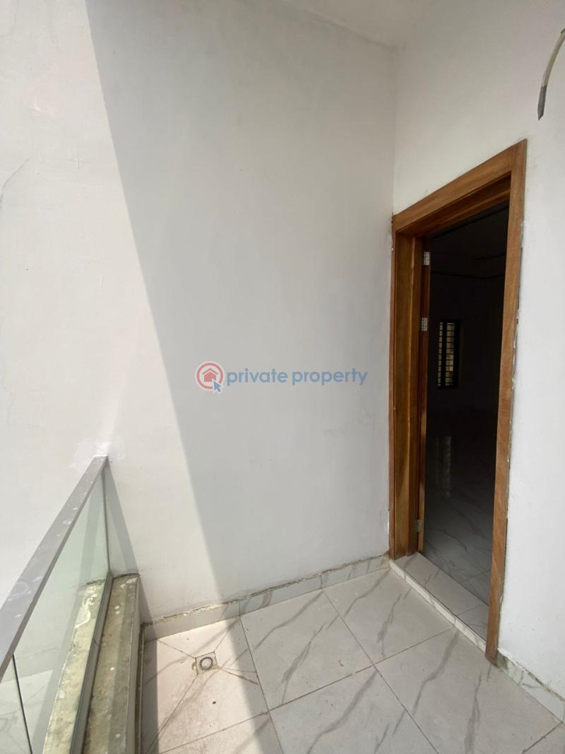5 bedroom Detached Duplex For Sale Ologolo Lekki Lagos - 3