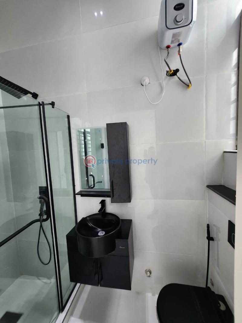 5 bedroom Detached Duplex For Sale Orchid Road Lekki Lekki Phase 1 Lagos - 6