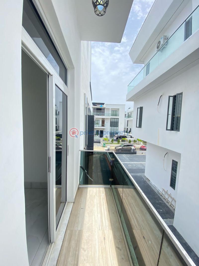 5 bedroom Detached Duplex For Sale Ikota Lekki Lagos - 3