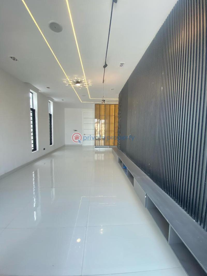 5 bedroom Detached Duplex For Sale Ikota Lekki Lagos - 3