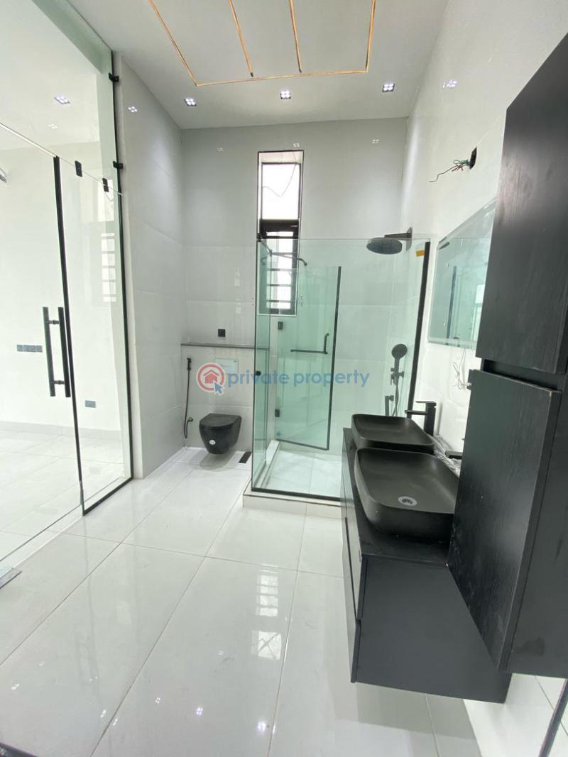 5 bedroom Detached Duplex For Sale Chevron Lekki Lagos Chevron Drive Lekki Lagos - 3