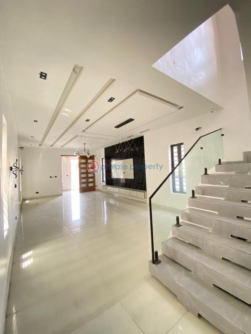 5 bedroom fully detached duplex with swimming pool, and security post - 11 5 bedroom Detached Duplex For Sale Idado Lekki Lagos - 11