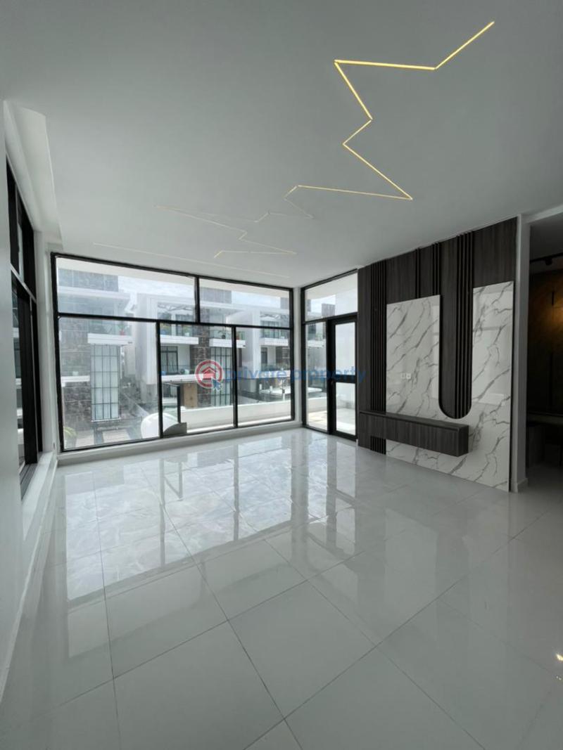 5 bedroom Detached Duplex For Sale Chevron Drive Lekki Lagos - 9