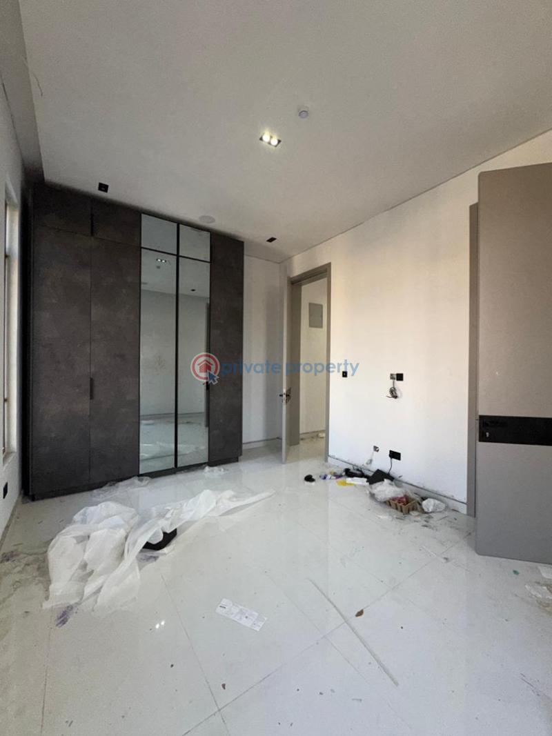 5 bedroom Detached Duplex For Sale Lekki Phase 1 Lagos - 1
