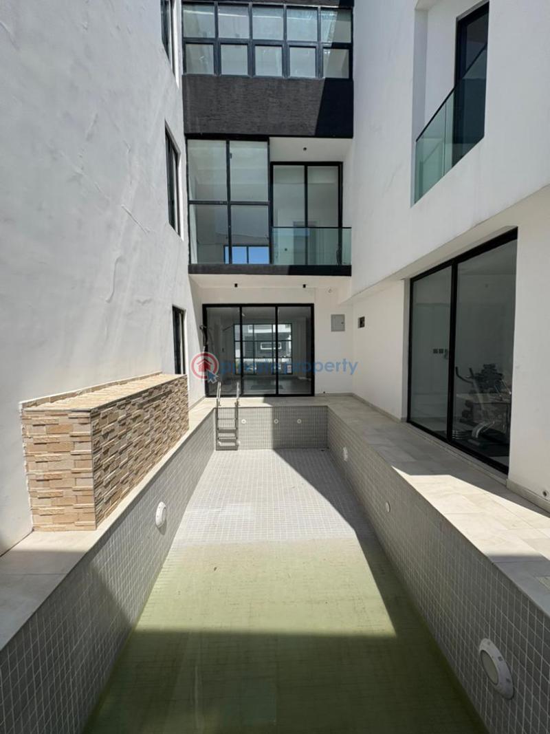 5 bedroom House For Sale Lekki Lagos - 11