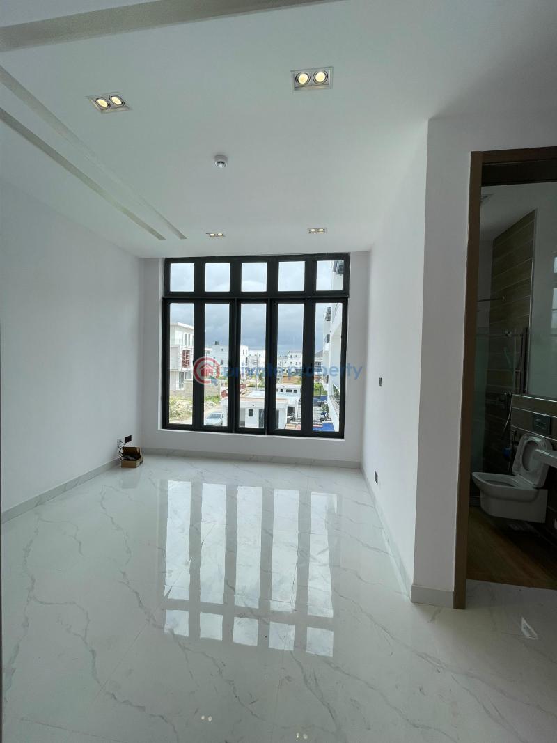 5 bedroom Detached Duplex For Sale Osapa London Lekki Lagos - 25