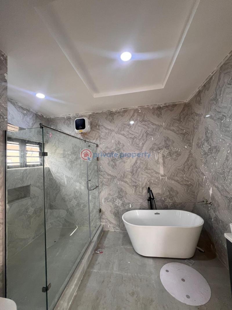 5 bedroom Detached Duplex For Sale Ologolo Lekki Lagos - 5