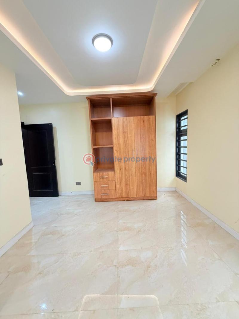 5 bedroom Detached Duplex For Sale Maryland Lagos - 10