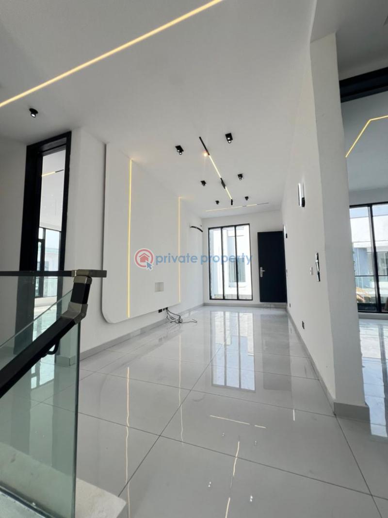5 bedroom Detached Duplex For Sale Chevron Drive Lekki Lagos - 2