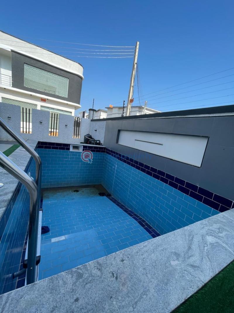 5 bedroom Detached Duplex For Sale Lekki Lagos - 3