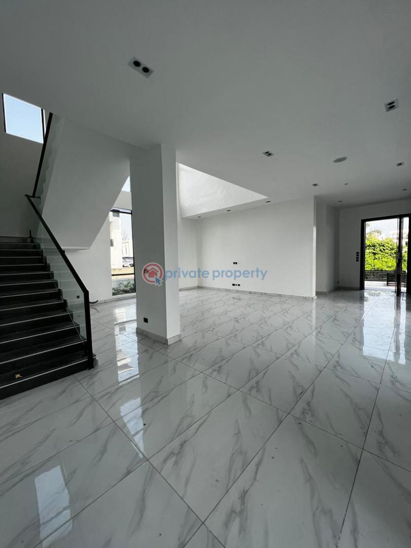 5 bedroom House For Sale Ikota Lekki Lagos - 3