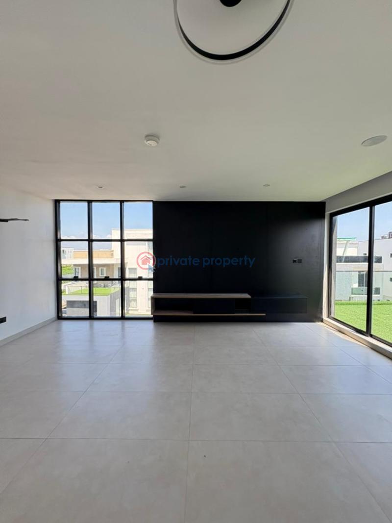 5 bedroom House For Sale Lekki Lagos - 4