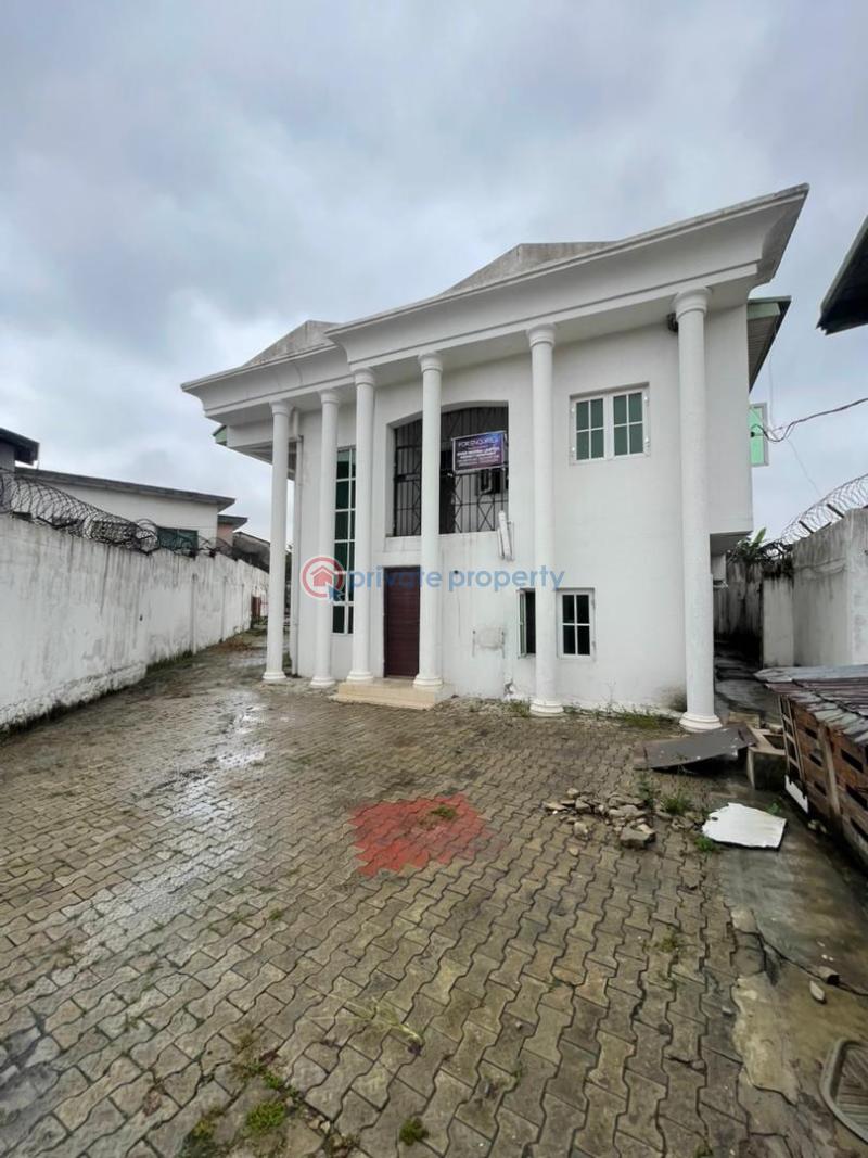 5 bedroom Detached Duplex For Sale Surulere Lagos - 18