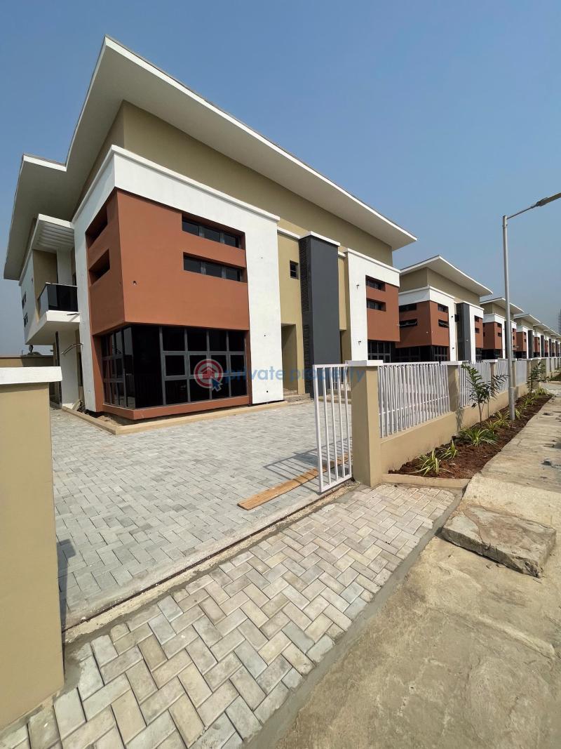 5 bedroom Detached Duplex For Sale Estate Ikate Elegushi Lekki Lagos - 24