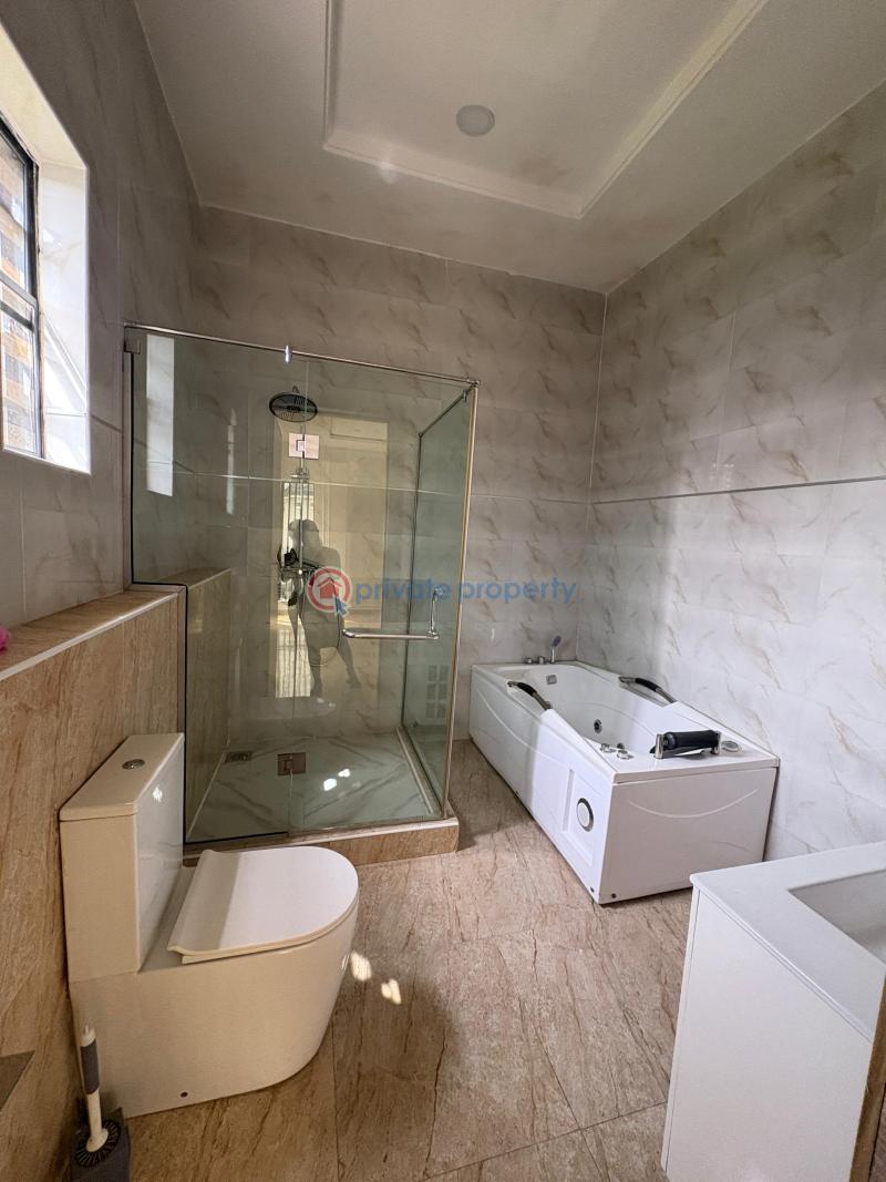 5 bedroom Detached Duplex For Sale Orchid Road Lekki Lekki Expressway Lagos - 3