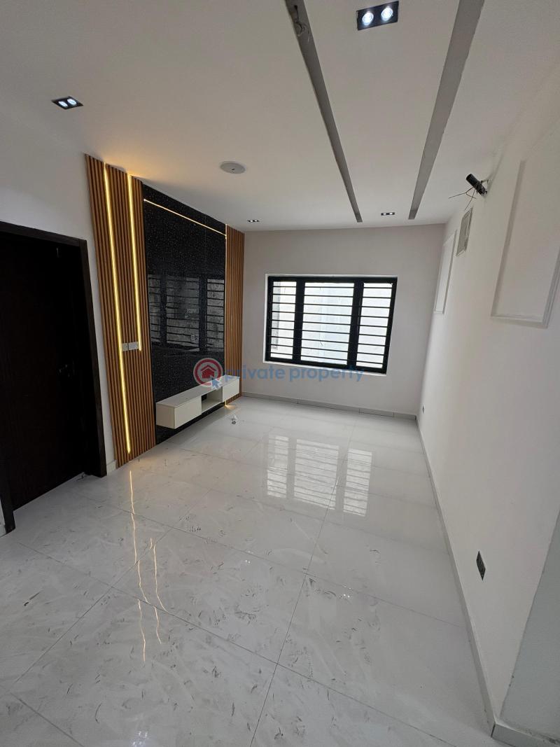 5 bedroom Detached Duplex For Sale Orchid Road Lekki Lekki Expressway Lagos - 10