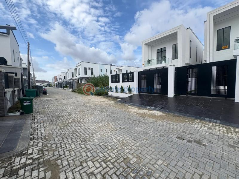 5 bedroom Detached Duplex For Sale In A Serene & Secure Estate, Harris Drive By Vgc Victoria Garden City Lekki Lagos - 3
