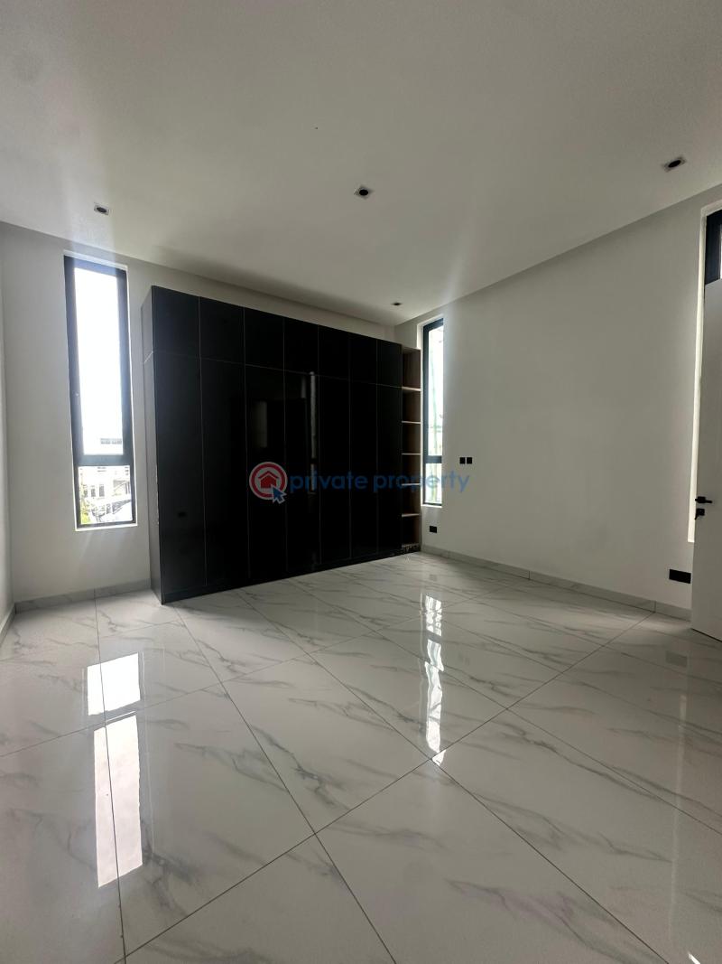 5 bedroom Detached Duplex For Sale Ikota Lekki Lagos - 4