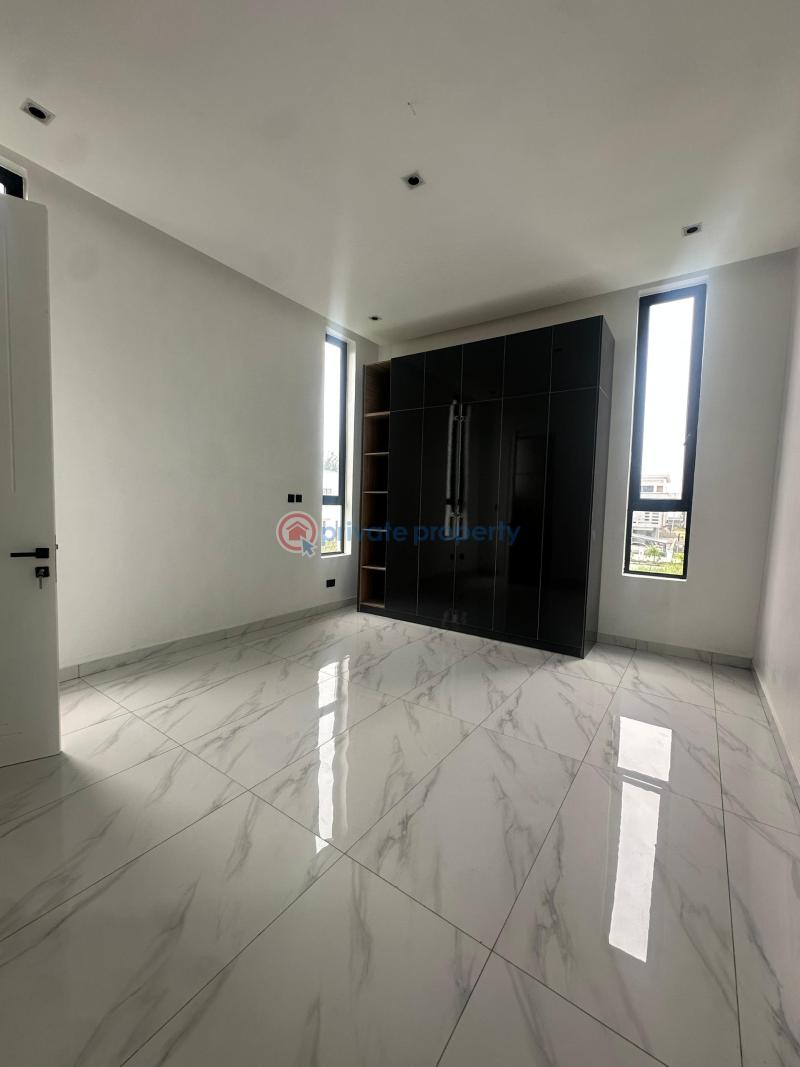 5 bedroom Detached Duplex For Sale Ikota Lekki Lagos - 2