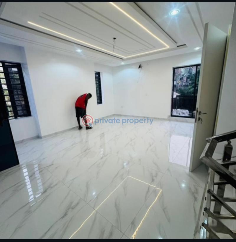 4 bedroom Detached Duplex For Sale Ojodu Berger Berger Ojodu Lagos - 2